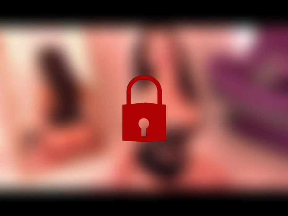 Perfekte Aussicht mit der heißen Studentin Bella! Reiten Deep und Dirty Talk