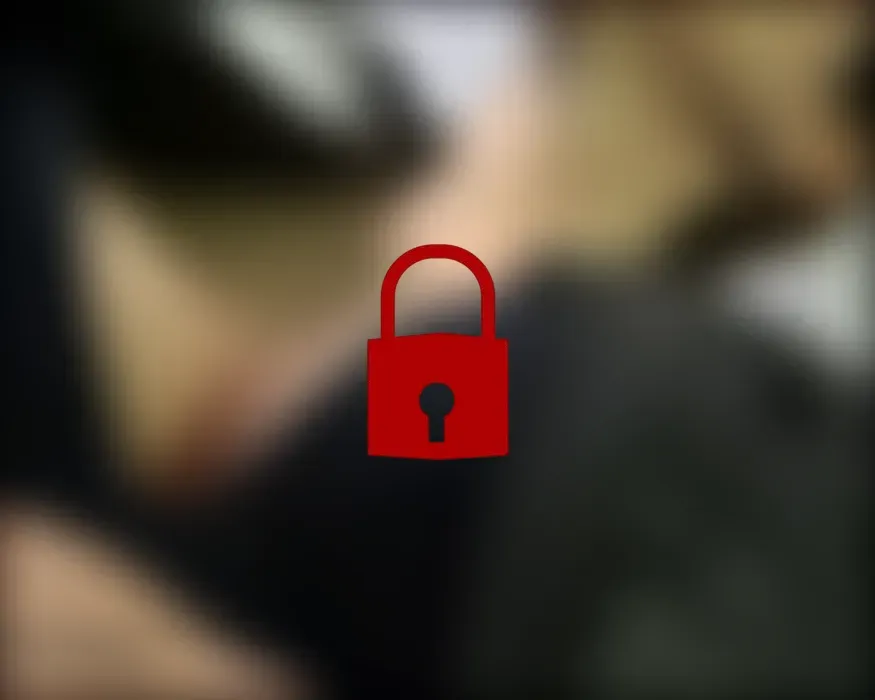 Schmuse auf meinem Schoß  