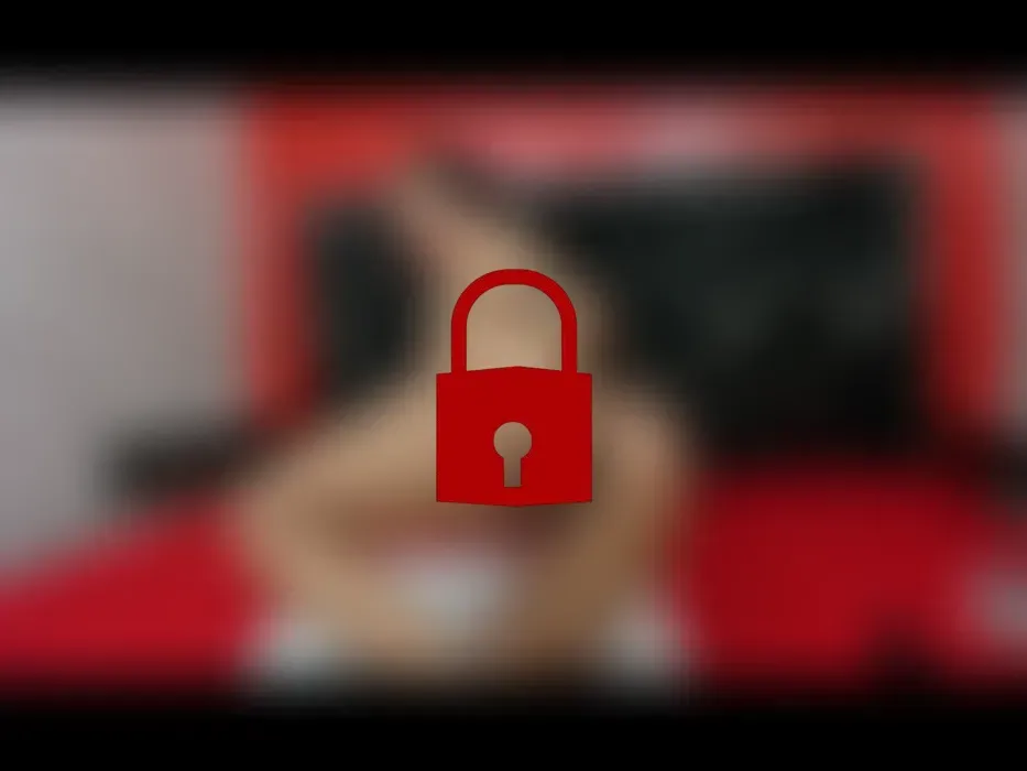 Fuck me in stockings, it's one of my fetishes.