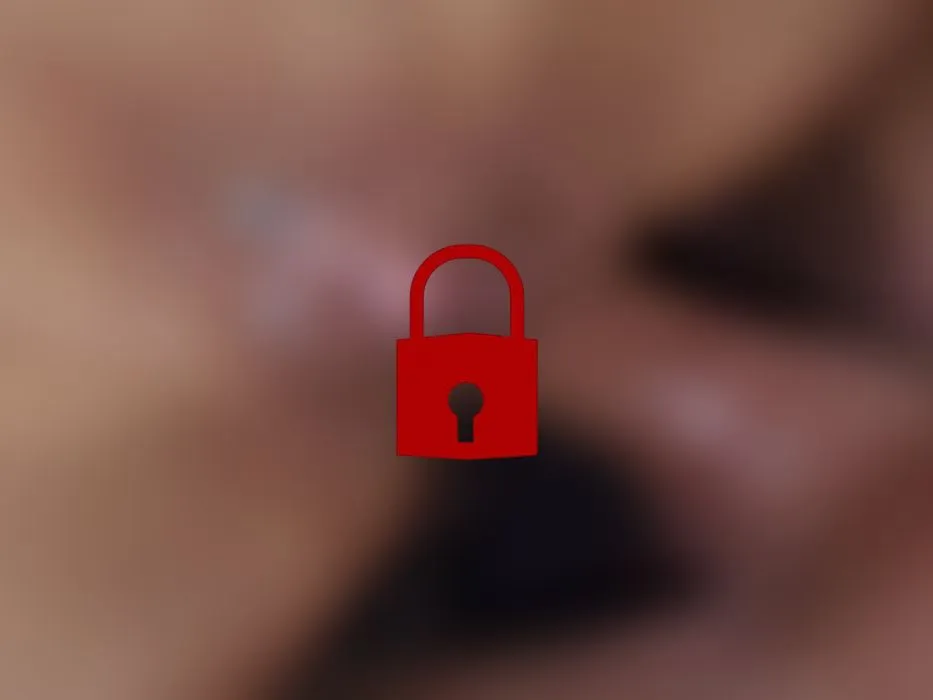 Anal gefickt und richtig nass