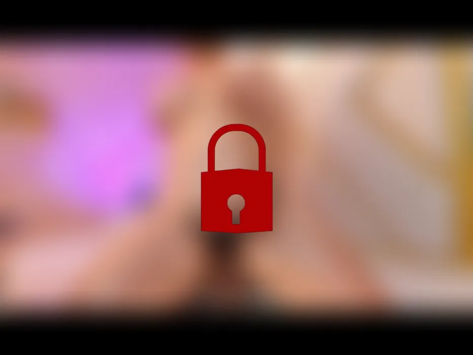   my pussy does not stop dripping, I feel hot ��������