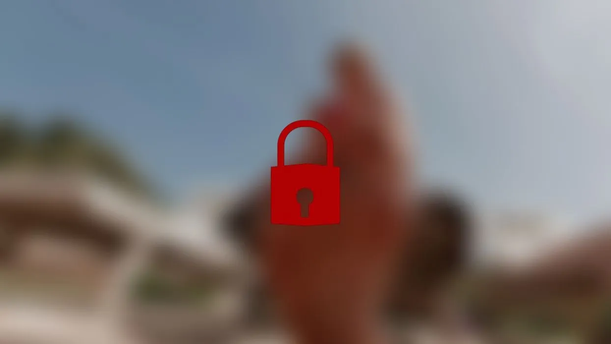 Vorsicht! Spritzalarm, Fußfotze!