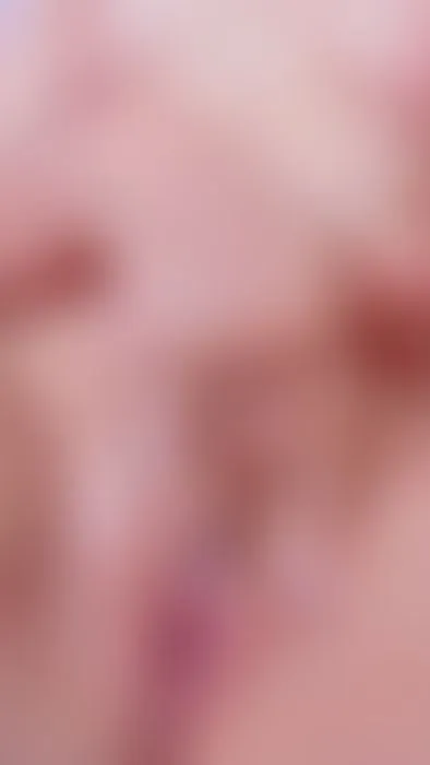 My intimacy, your obsession