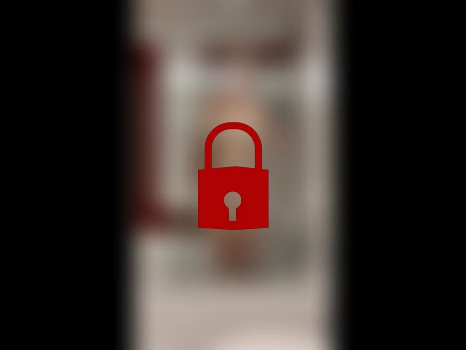 DUSCHEN IN MEINEM HOTELZIMMER!!