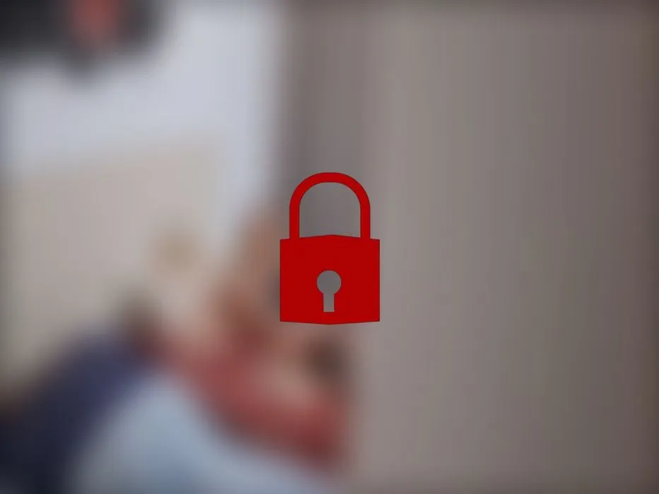 Vom Nachbarn erwischt und in den Arsch gefickt