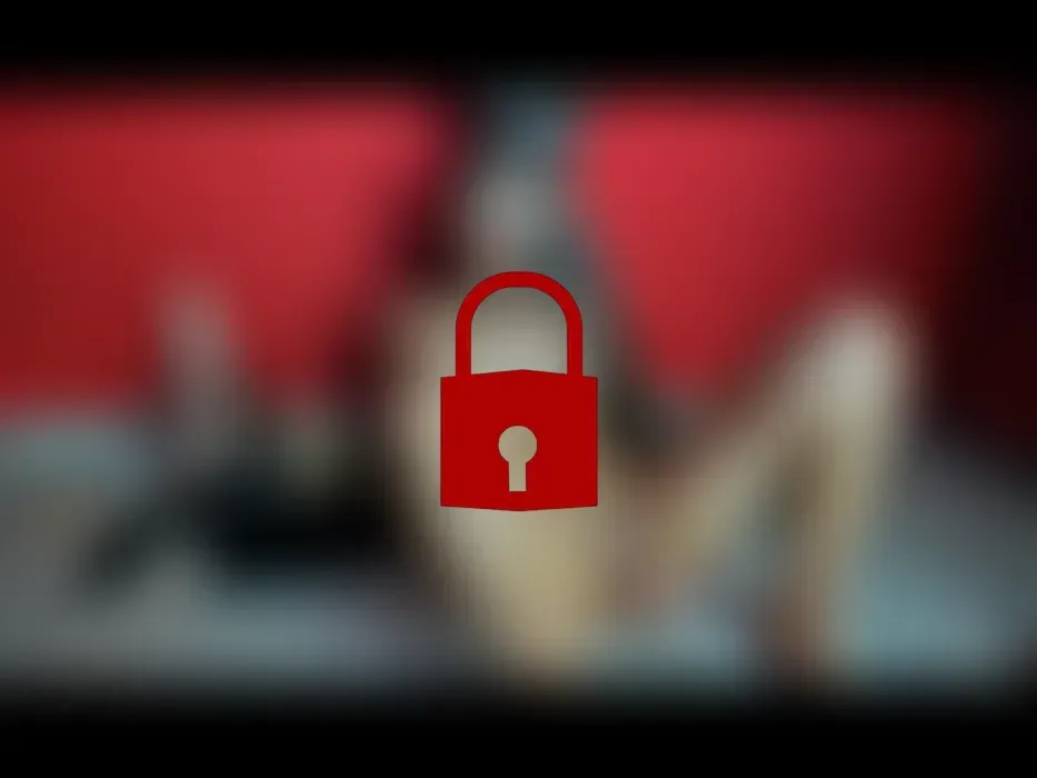 sexy Ficken deines Sklaven an der Maschine