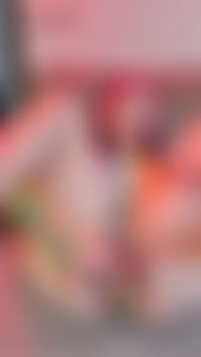 Ich schiebe mir den Dildo richtig geil und hart rein 😍🥵 