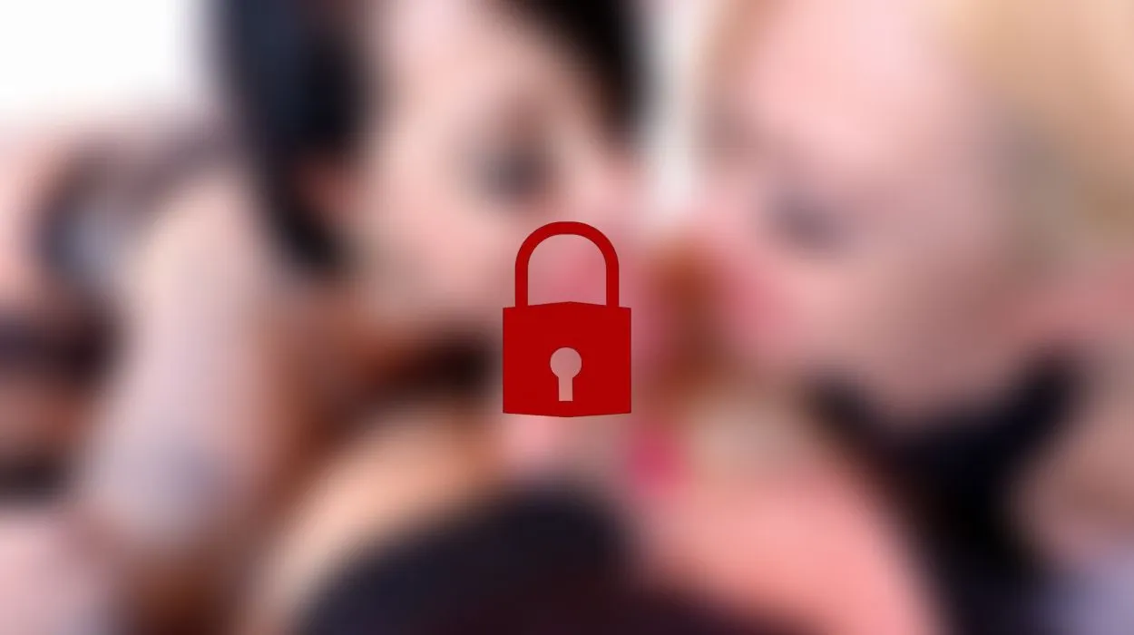 NinaVegas & Vivian - Berliner Schlampen auf Ficktour vol. 2