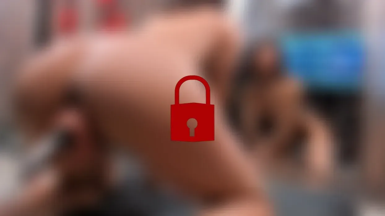 FUCK ME HARD PLEASE! DAMN! SO HORNY FOR YOU MASTER!🍑🚨🔥