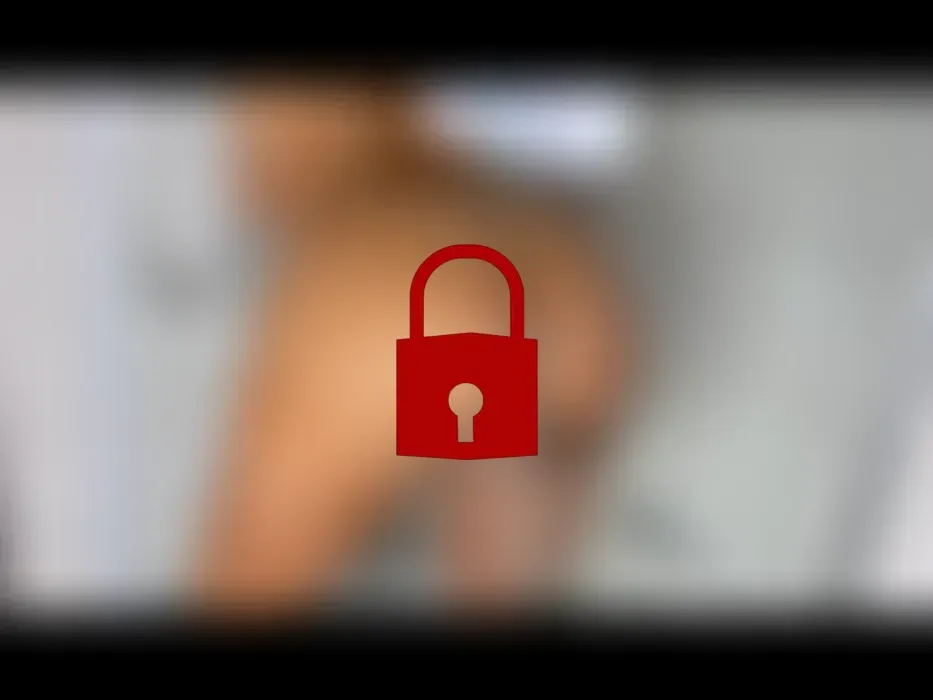 Gibs mir tief in meine Fotze! Riesendildo Edition!