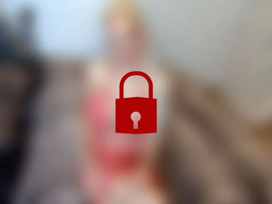 Die Milf machts ! Spritz auf meine Mördertitten !!!