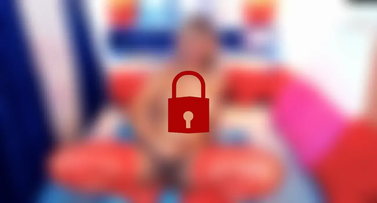 Oil Boobs and Close UP Cock Cum Show.