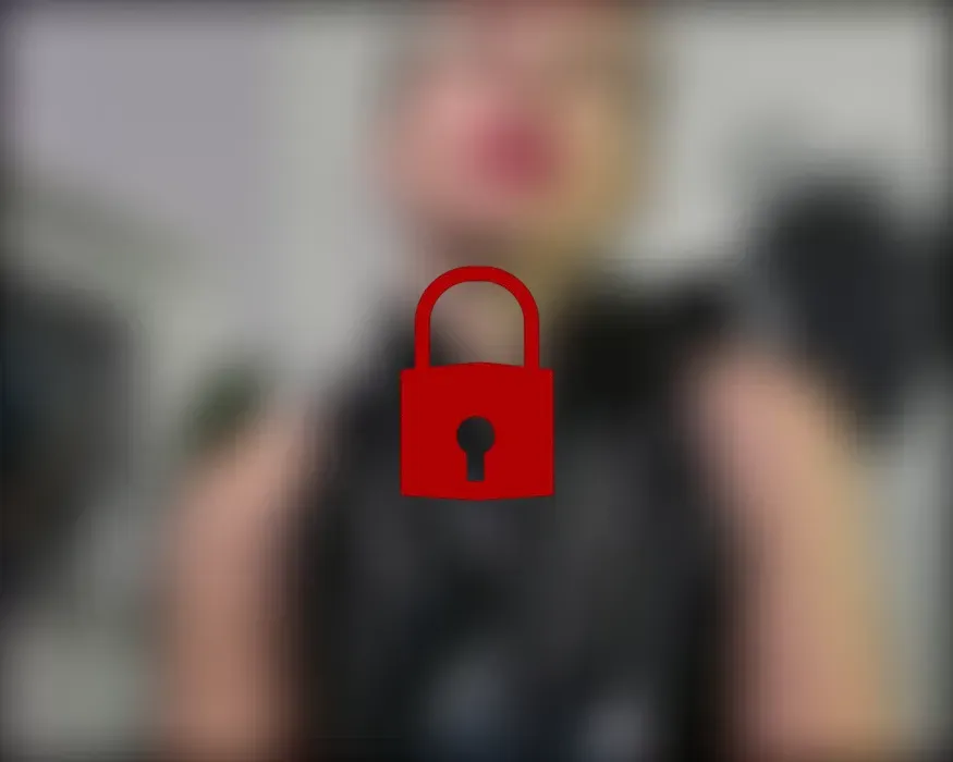 Eine Wichsanleitung mit dem StrapOn  