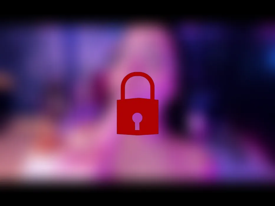 Fülle meine Titten mit Speichel, wenn ich einen Deepthroat mache