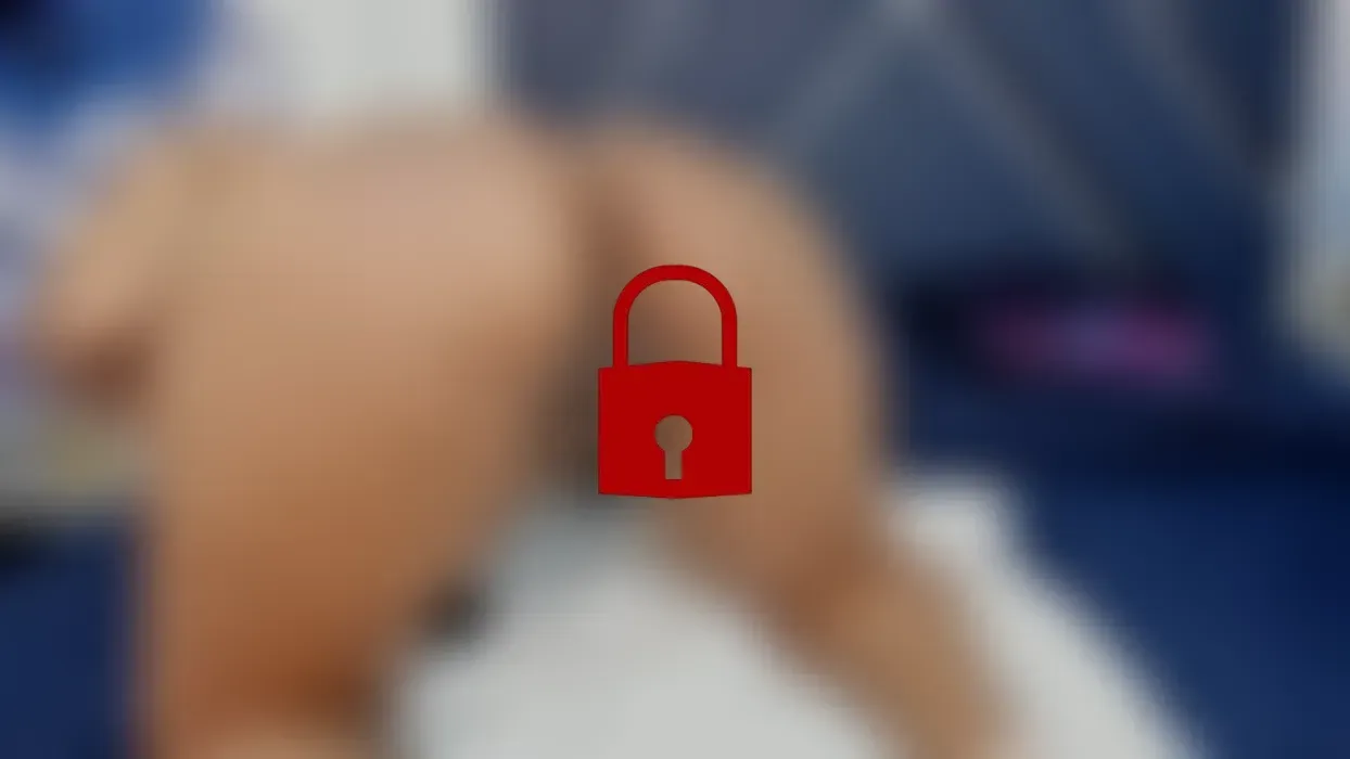 I love to fuck my asshole 