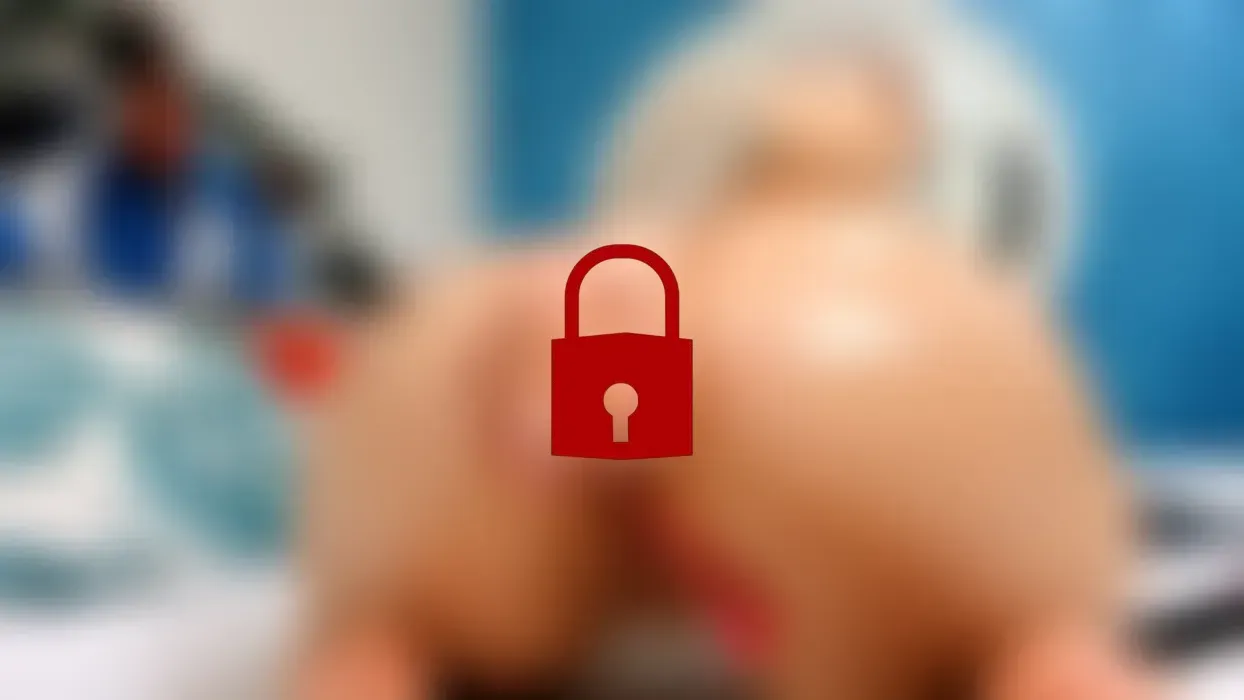 Fuck my tight ass😈🍑