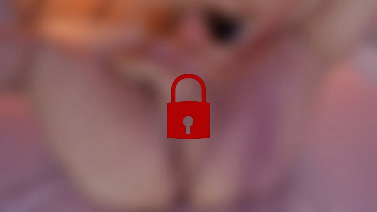 New post from CurvyxMiku