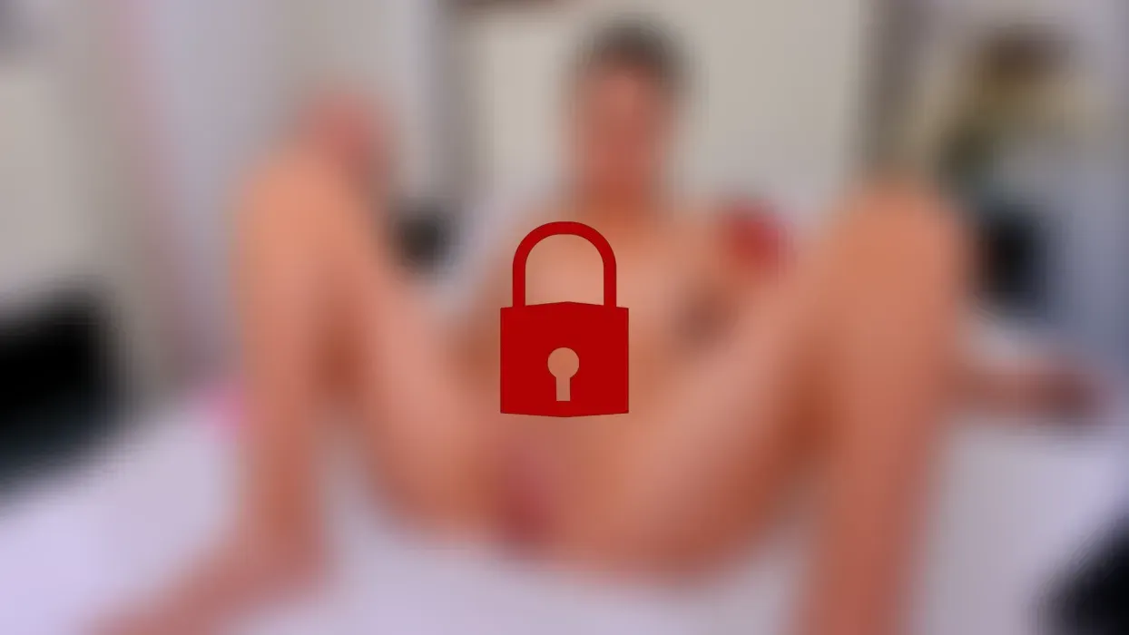 Play you with my wet pussy, it's just yours