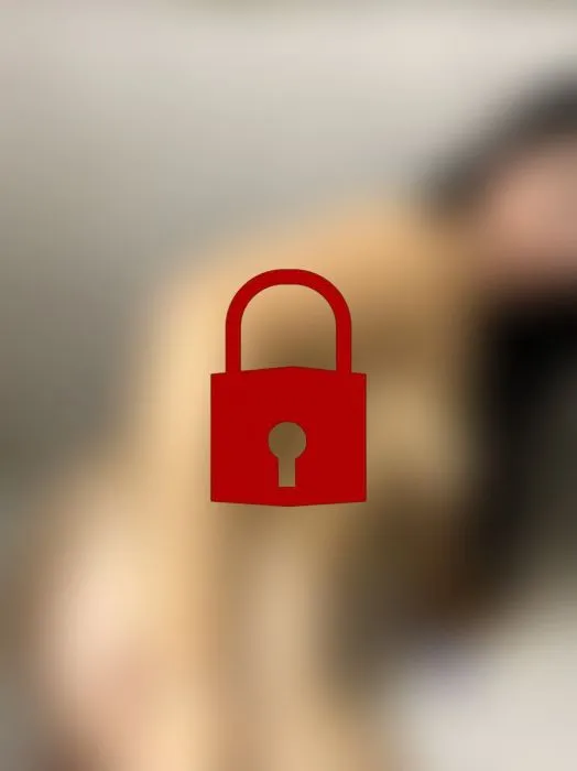 fuck me in the bathroom so hard until you make me cum🔥