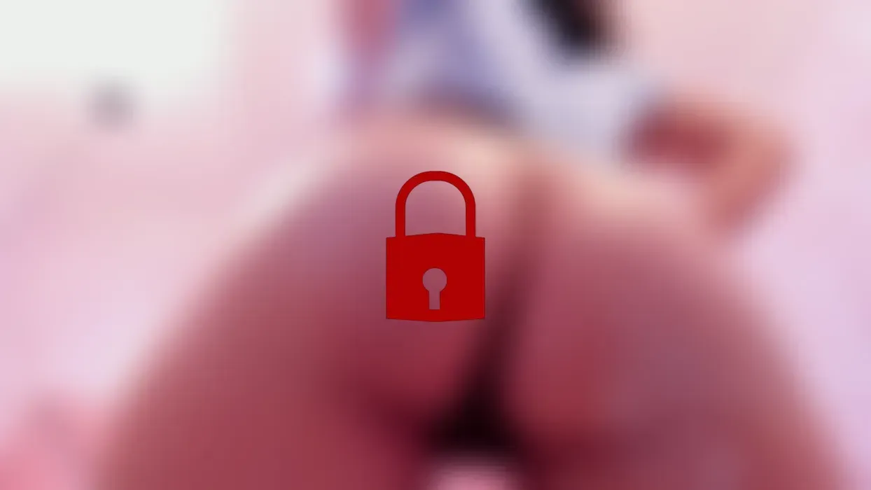 BOUNCING BIG ASS