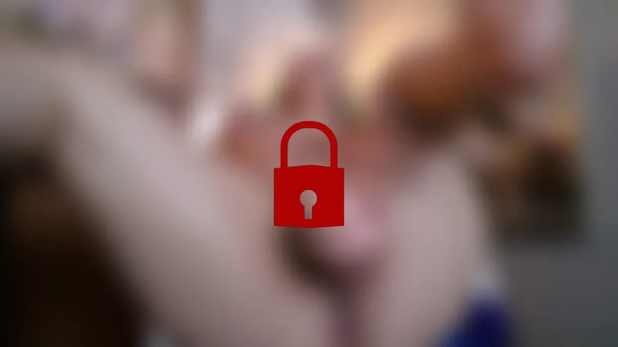 FILL MY BEAUTIFUL HAIRY PUSSY WITH YOUR COCK