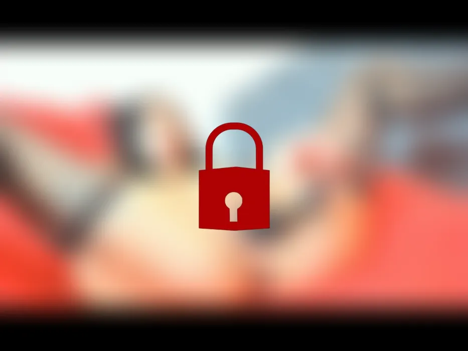 Komm und sieh dir an, wie ich den Dildo in mein Arschloch einführe