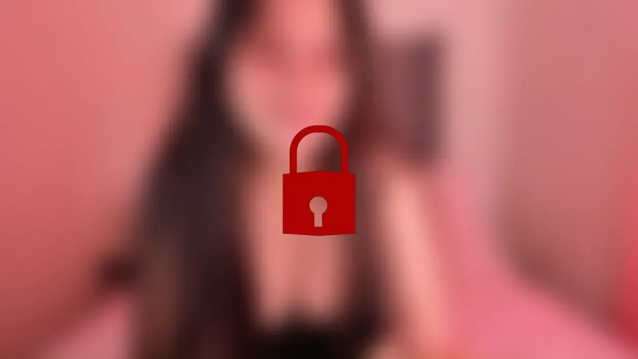 Rollenspiel + Fingern von Muschi und Arschloch