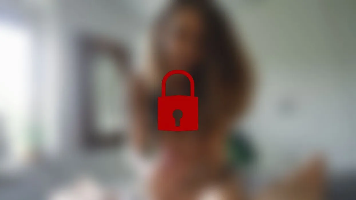 Handjob mit süßen Grüßen