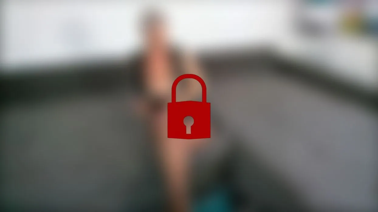 Notgeiler Bank Chef leckt mich durch meine Pantyhose zum Höhepunkt