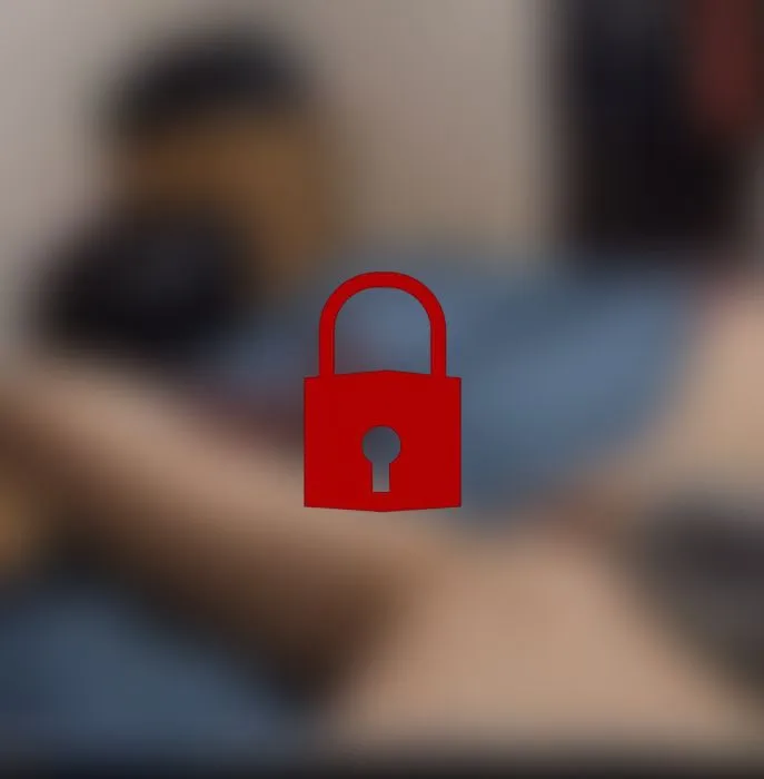 Langeweile am Abend erstmal fingern😜