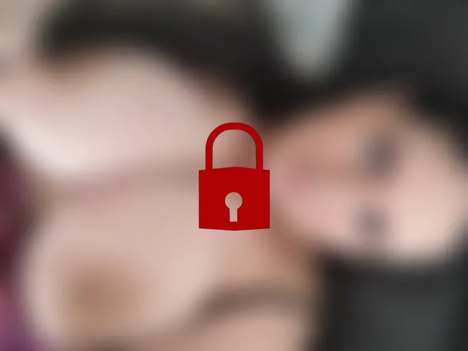 Fotze ist total nass