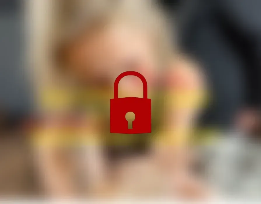 Den dicken Schwanz mit Latexhandschuhen abgewixxt 🍆💦🧤🔥🧤