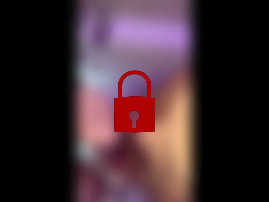 Sexymelli18 wird voll gespritzt (2)