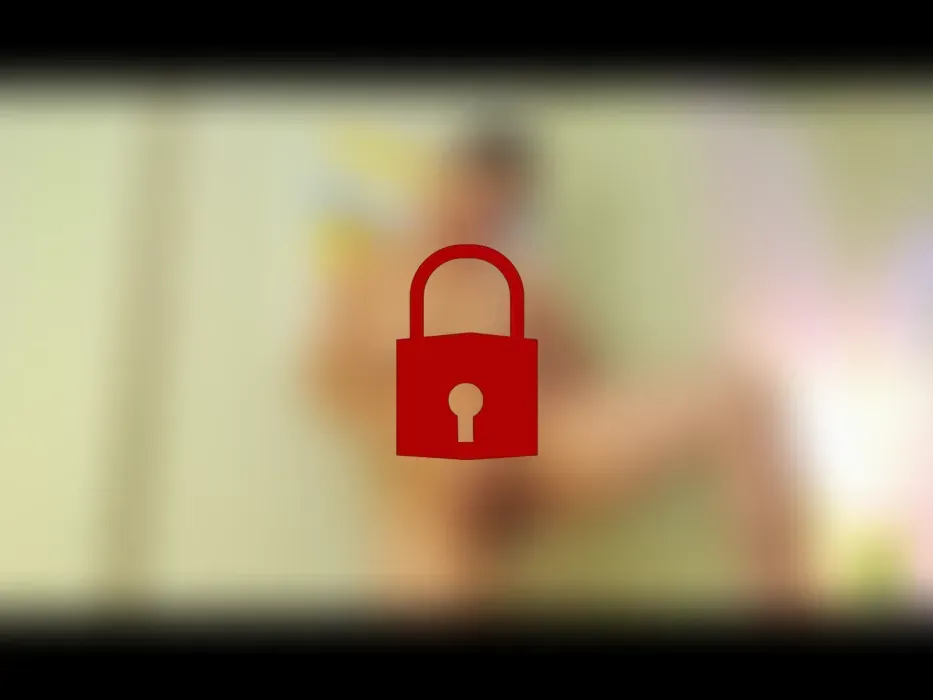 Striptease and pussyplay