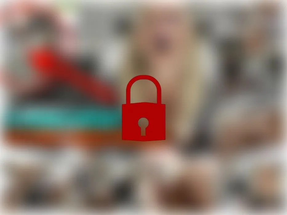 Er schaut Fußball – Ich ficke seinen Kumpel!