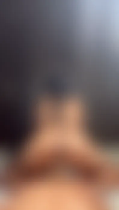 Ich liebe es, auf meinem Oberkörper zu reiten!