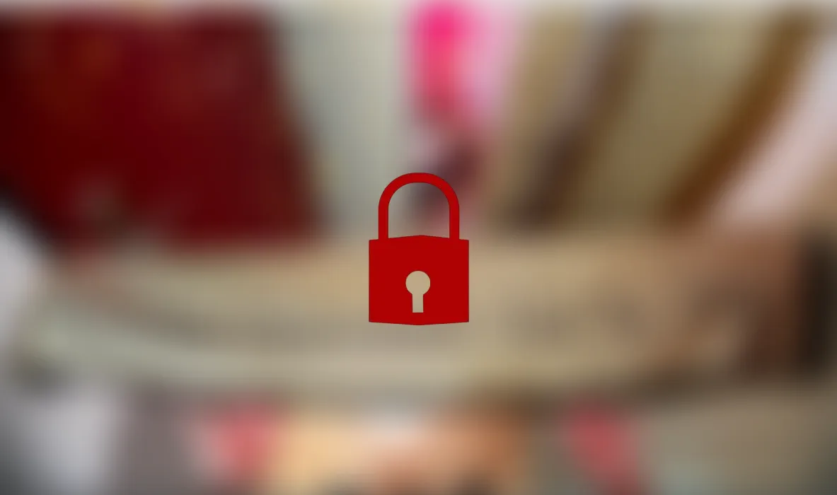 Ein ganz Spezieller Hotelservice - der 1000ste Gast bekommt ne Dame zum Fick!