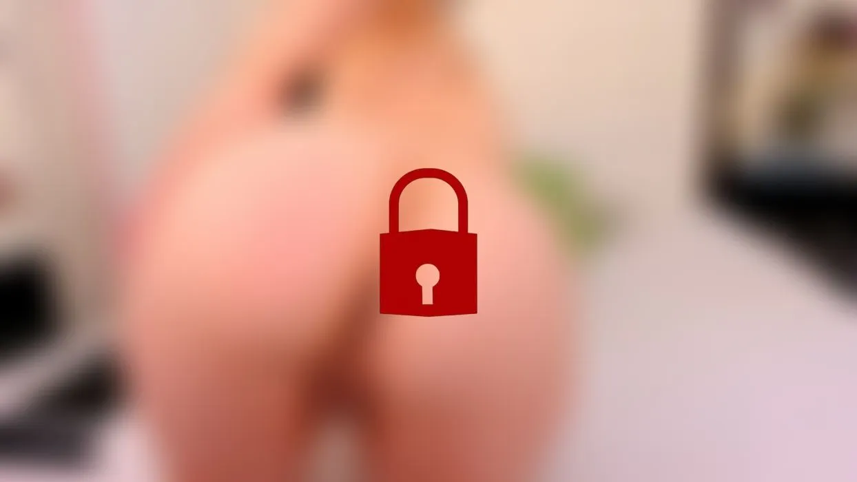  Spank my ass until it s red
