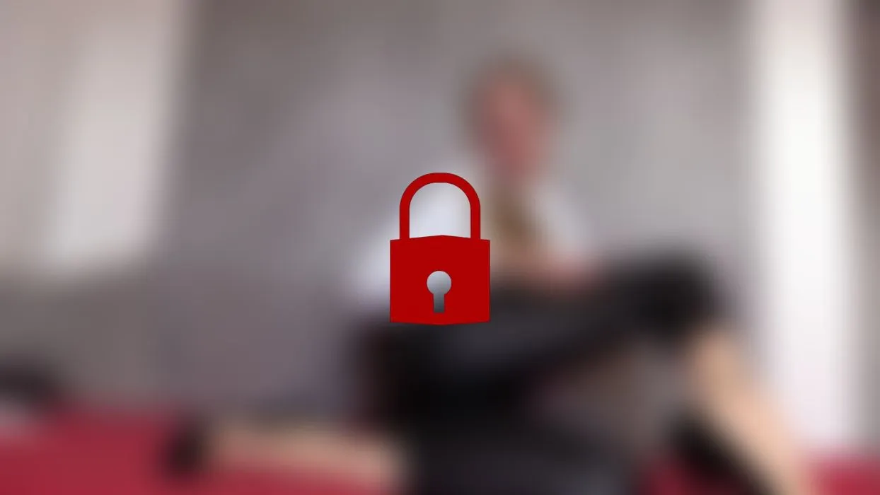 Mein Arsch macht dich zum Spielzeug.mp4