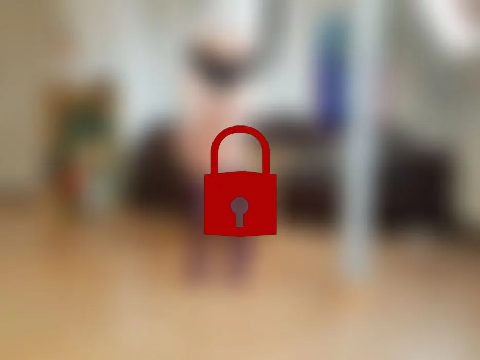 MEIN ERSTER RIESEN DILDO!!! TIEFER AUSRITT!