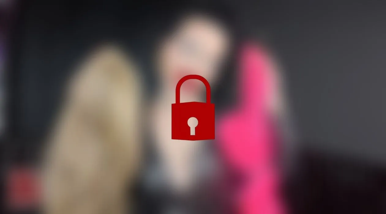 sissychastitystraponfull.MOV