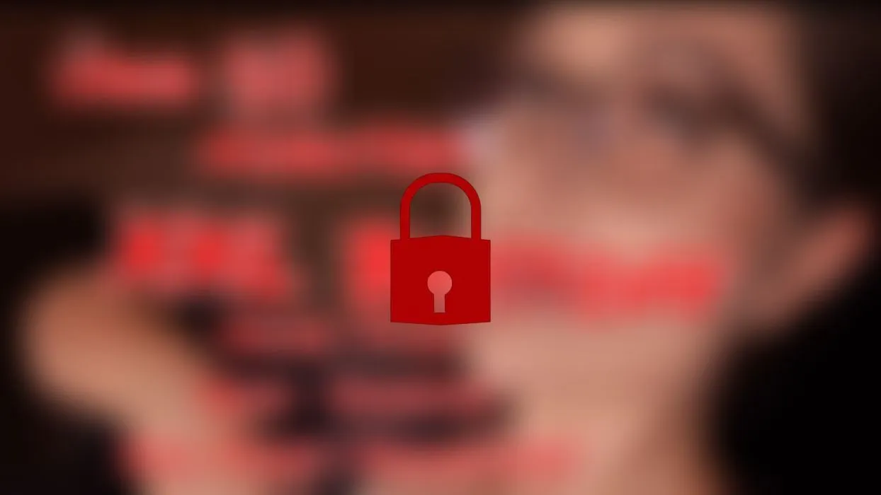 Über 50 Minuten Hardcore Aktion immer in die Fotze Hämmern