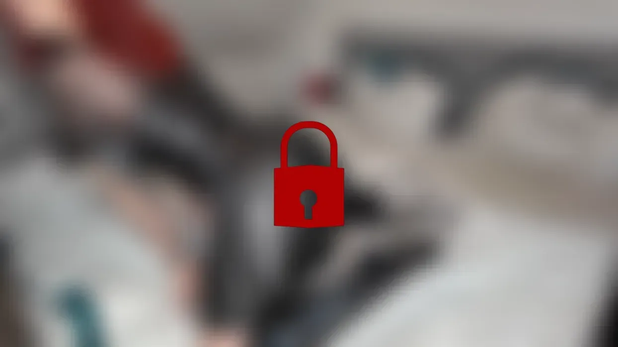 Mit Highheels im Bett ! 