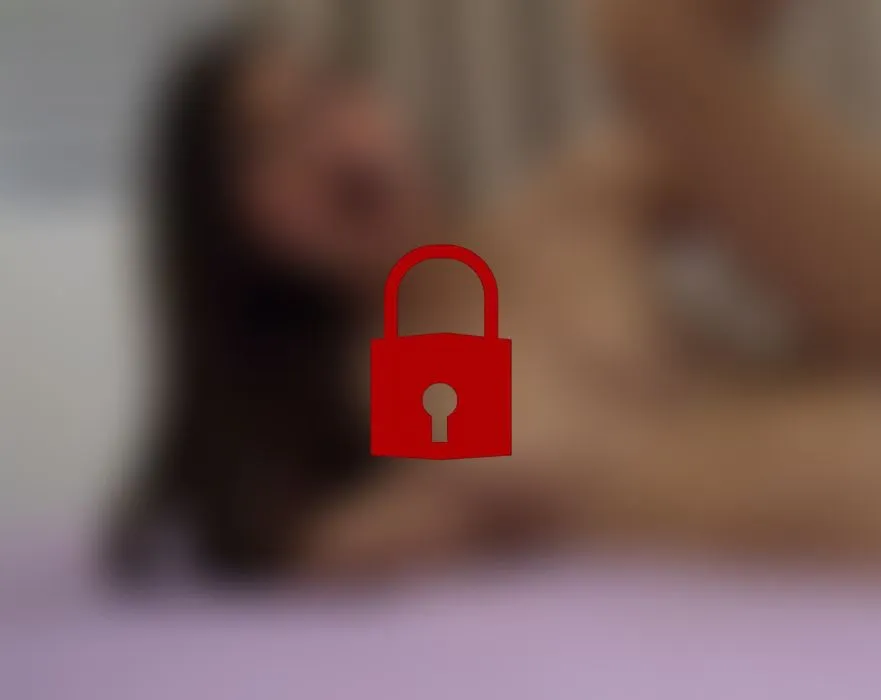 Guck mir zu und stalke mich in meinem Schlafzimmer!