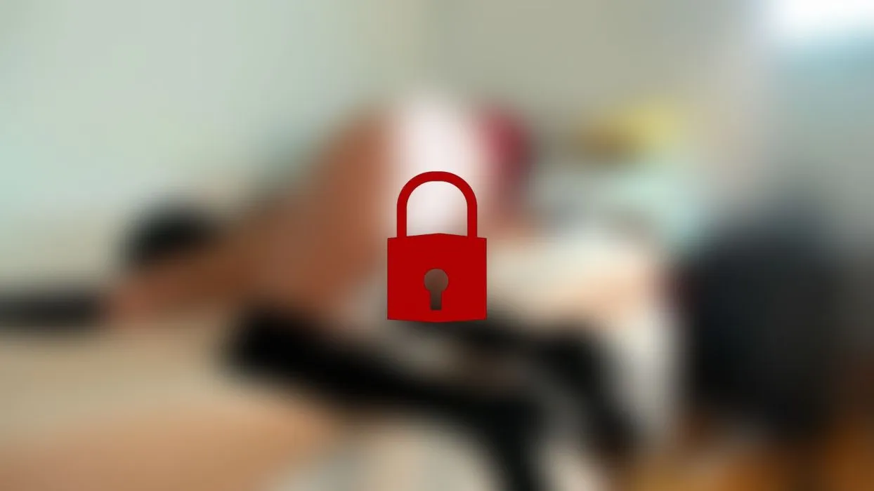 FICK MEIN VORGEDEHTEN UND BESPERMTEN ARSCH!