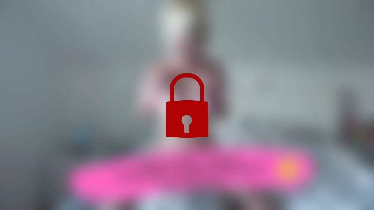 Pillowride Twerk und Squirt Action_mit Brand.mp4