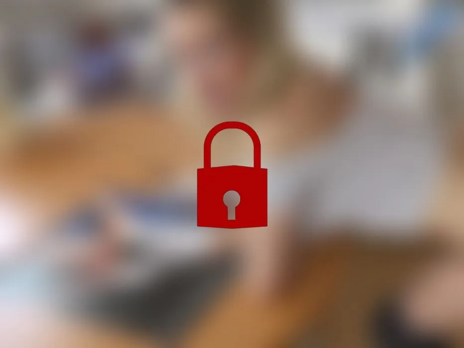 FAN BEGLÜCKT! Die ANALE Autogrammstunde!