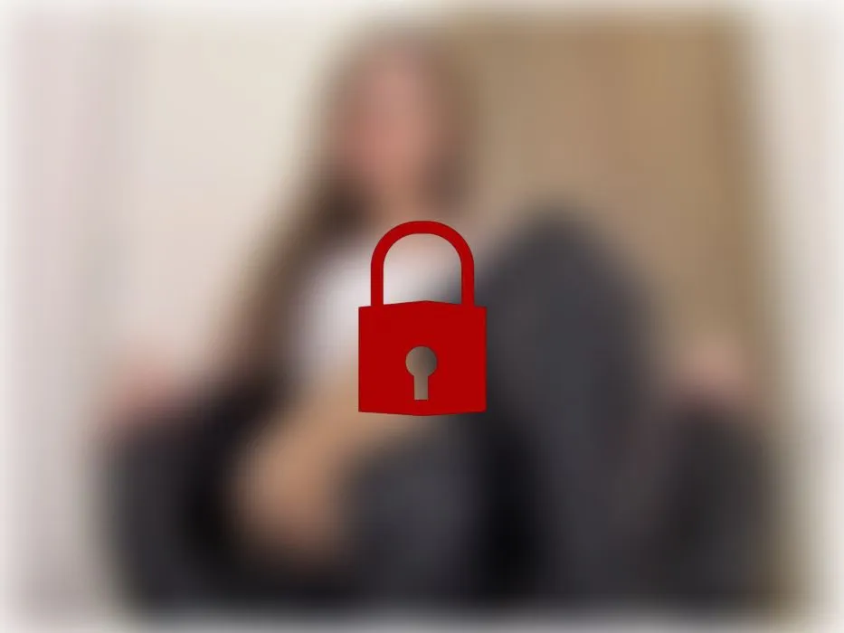 Spritz in meine Strumpfhose - Teil 2