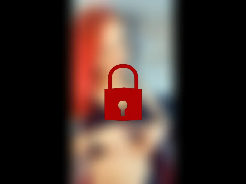 Ein Euro Tittchen im Schlafzimmer :)