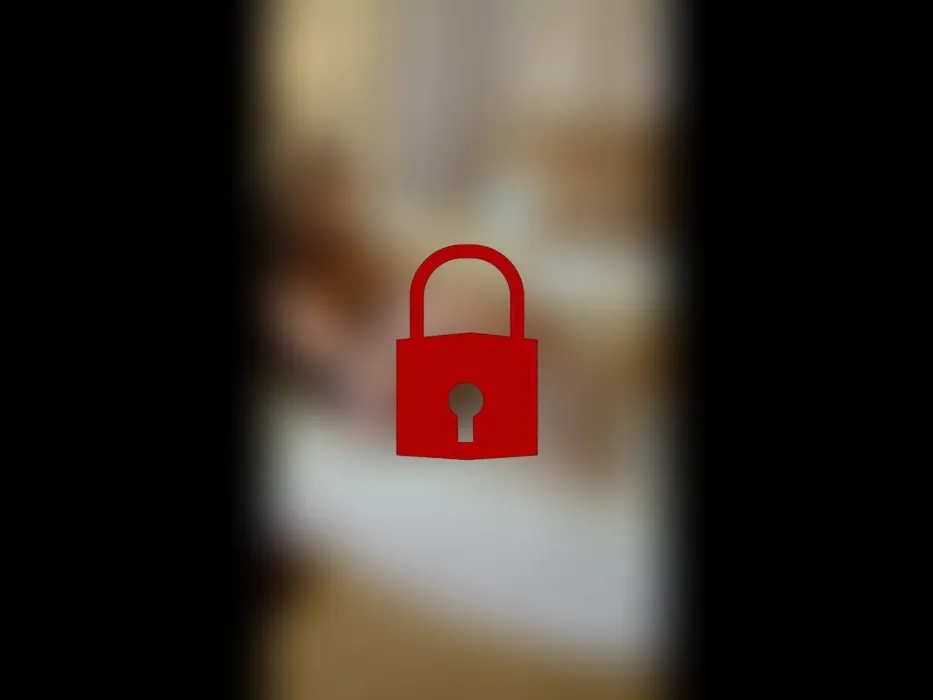 Heiße Titten, geile Füße und Beine! Footjob in einer Netzstrumpfhose!